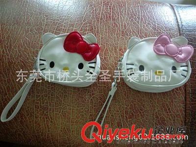 匠心定制 白色皮料Hello Kitty超小款手拿化妆包，零钱包的时尚宣言